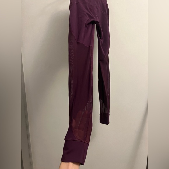 Lululemon Hot Like Agni Pant Leggings - Purple Mesh- Size 4 - Picture 5 of 11